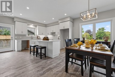 UNIT 4 - 8 GOLF LINKS ROAD Kincardine Ontario photo 8