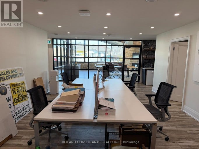 375 KING STREET, Oshawa (Vanier), Ontario, L1J2K3
