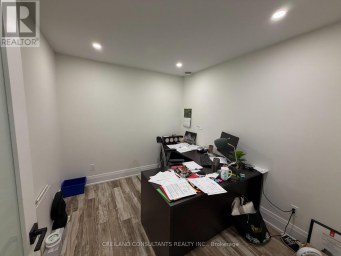 375 KING STREET Oshawa (Vanier) Ontario photo 22