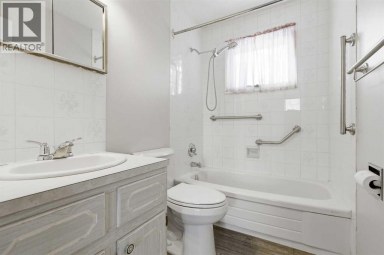 32 Fonda Mews SE Calgary Alberta photo 27