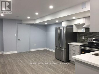 BASEMENT - 140 SHADY OAKS AVENUE Markham (Cornell) Ontario photo 3