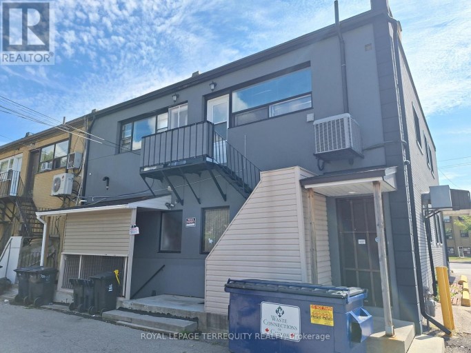 LOWER LEVEL - 706 WILSON AVENUE, Toronto (Downsview-Roding-CFB), Ontario, M3K1E1