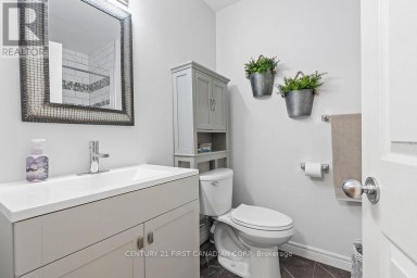 17 COTTONWOOD DRIVE St. Thomas Ontario photo 24