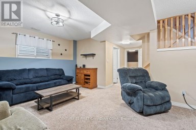 17 COTTONWOOD DRIVE St. Thomas Ontario photo 37