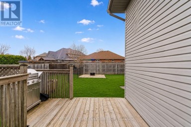 17 COTTONWOOD DRIVE St. Thomas Ontario photo 43