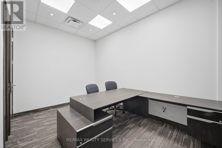 2 - 80 PERTOSA DRIVE, Brampton (Fletcher's Meadow), Ontario, L6X5E9