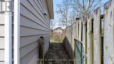 130 WELLINGTON STREET S St. Marys Ontario photo 4