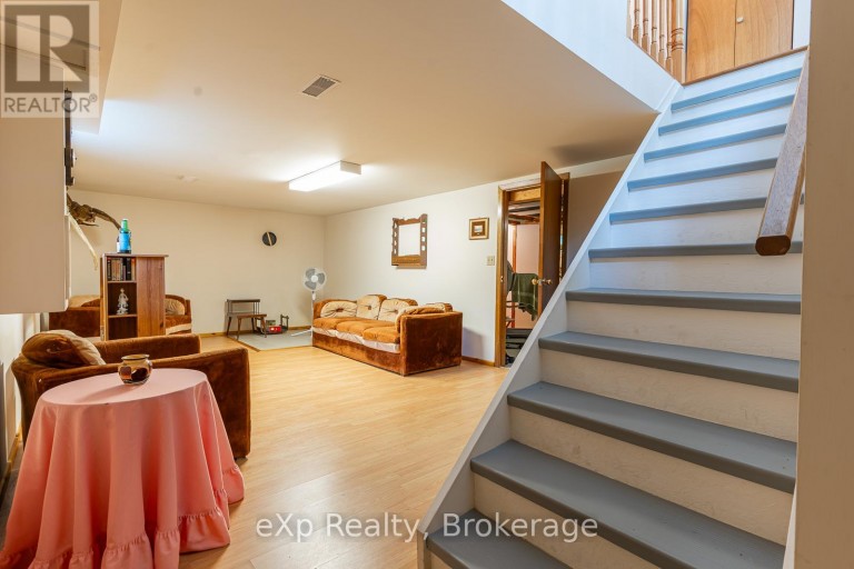 27 BELL DRIVE, Northern Bruce Peninsula, Ontario, N0H2T0
