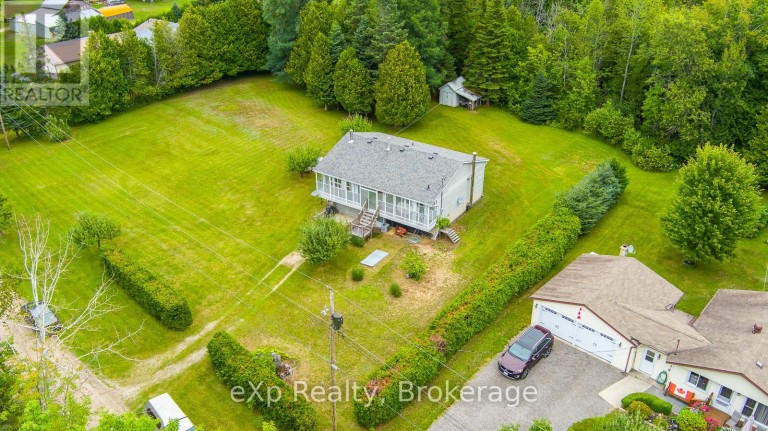 27 BELL DRIVE, Northern Bruce Peninsula, Ontario, N0H2T0