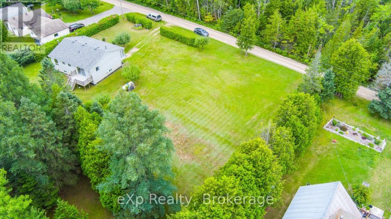 27 BELL DRIVE, Northern Bruce Peninsula, Ontario, N0H2T0