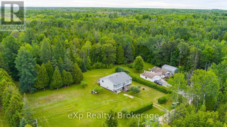 27 BELL DRIVE, Northern Bruce Peninsula, Ontario, N0H2T0