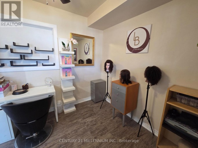 B - 2479 LAKE SHORE BOULEVARD W, Toronto (Mimico), Ontario, M8V1C5