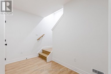 3147 GILLESPIE TRAIL London South (South V) Ontario photo 39