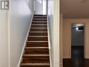 8 TERRY FOX STREET Markham (Cornell) Ontario photo 9