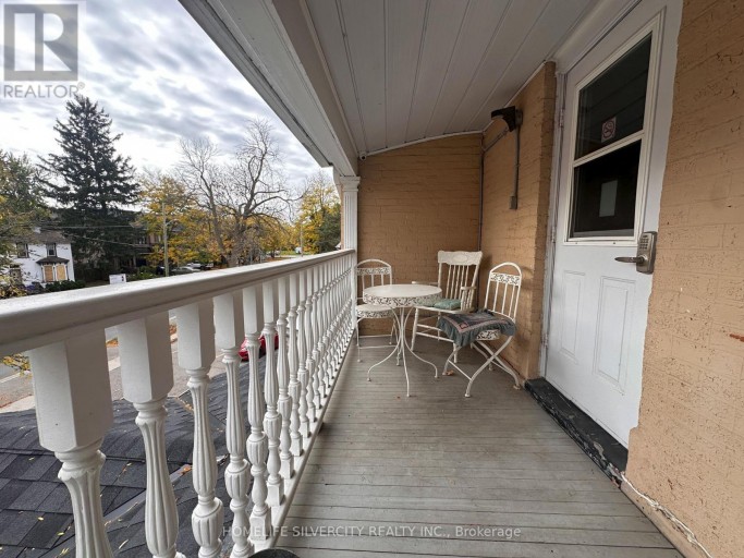 4 - 50 NELSON STREET W, Brampton (Downtown Brampton), Ontario, L6X1C3