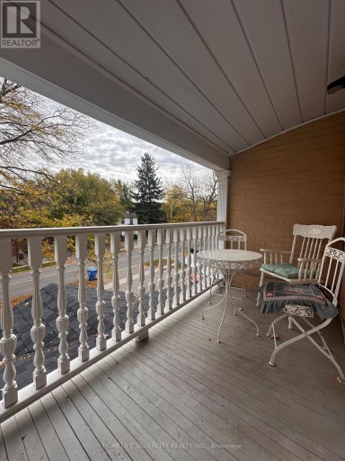 4 - 50 NELSON STREET W, Brampton (Downtown Brampton), Ontario, L6X1C3