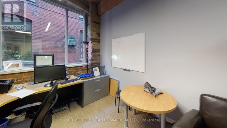 272 RICHMOND STREET E, Toronto (Moss Park), Ontario, M5A1P4