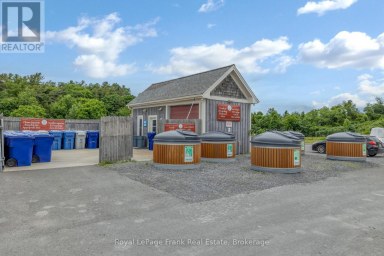 143 - 6 FARM VIEW LANE Prince Edward County (Athol Ward) Ontario photo 28