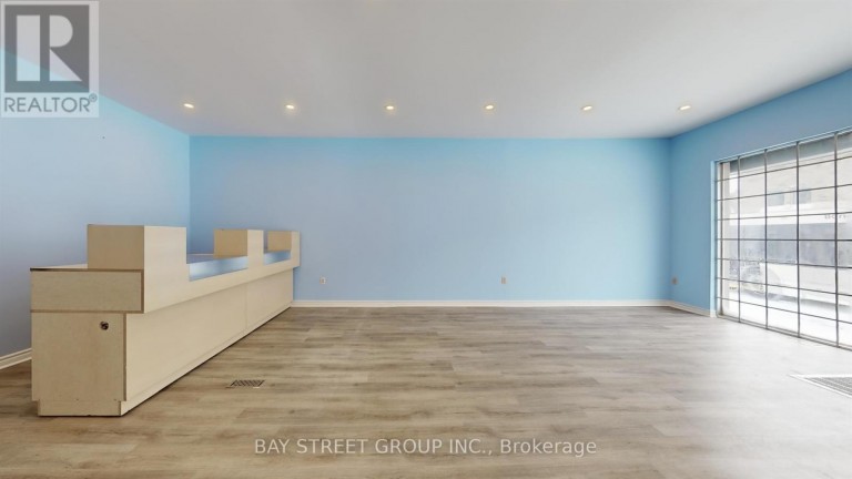 101 - 66 MAPLE AVENUE, Barrie (City Centre), Ontario, L4N1R8