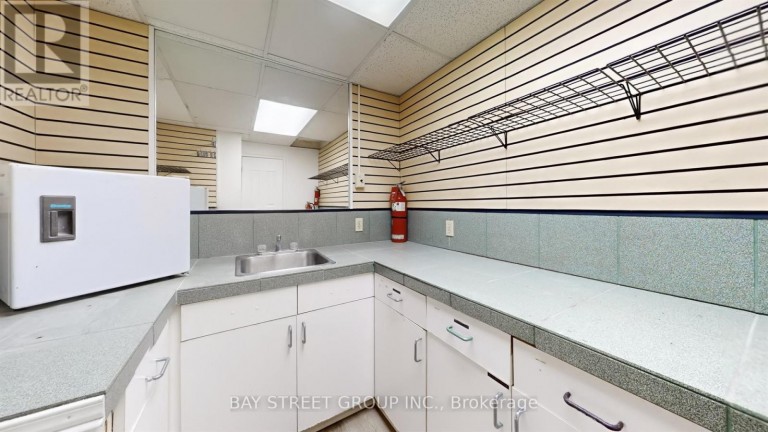 101 - 66 MAPLE AVENUE, Barrie (City Centre), Ontario, L4N1R8