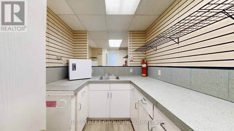101 - 66 MAPLE AVENUE, Barrie (City Centre), Ontario, L4N1R8