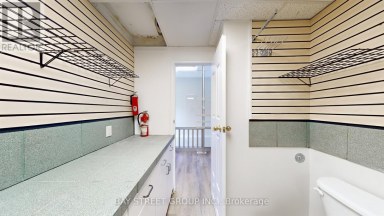 101 - 66 MAPLE AVENUE Barrie (City Centre) Ontario photo 16