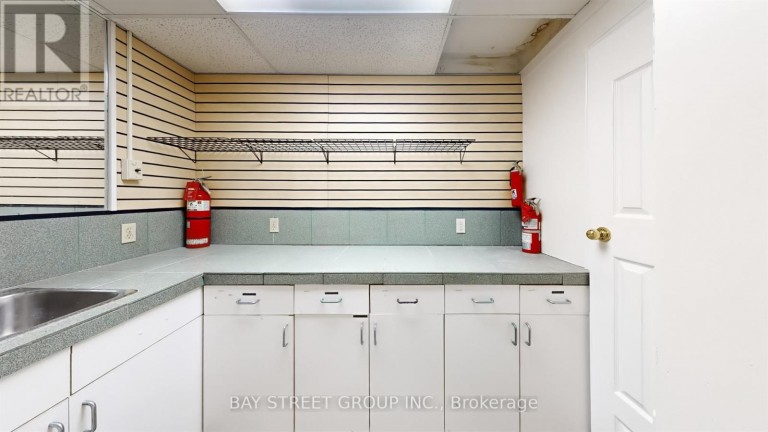 101 - 66 MAPLE AVENUE, Barrie (City Centre), Ontario, L4N1R8