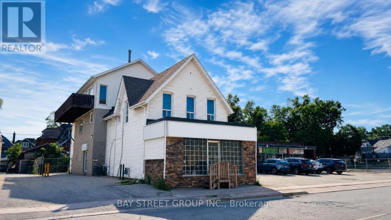 101 - 66 MAPLE AVENUE, Barrie (City Centre), Ontario, L4N1R8
