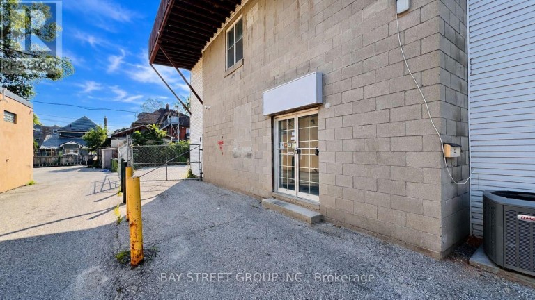 101 - 66 MAPLE AVENUE, Barrie (City Centre), Ontario, L4N1R8