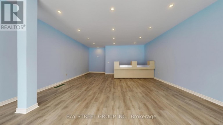 101 - 66 MAPLE AVENUE, Barrie (City Centre), Ontario, L4N1R8