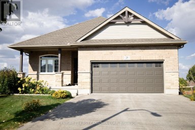 29 HEDGES COURT St. Thomas Ontario photo 1