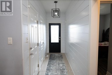 29 HEDGES COURT St. Thomas Ontario photo 3