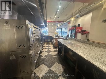 35 KING STREET E Oshawa (Central) Ontario photo 7