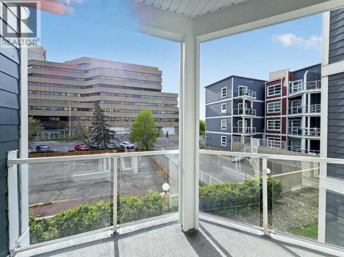 209, 333 Riverfront Avenue SE, Calgary, Alberta, T2G5R1