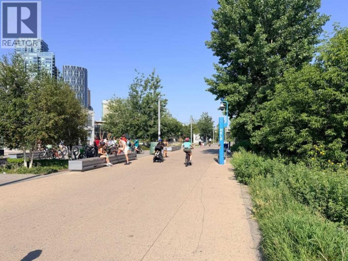 209, 333 Riverfront Avenue SE, Calgary, Alberta, T2G5R1