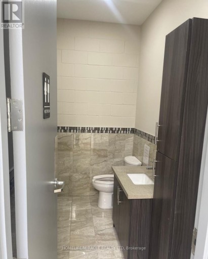 3 - 7195 TRANMERE DRIVE, Mississauga (Northeast), Ontario, L5S1N4