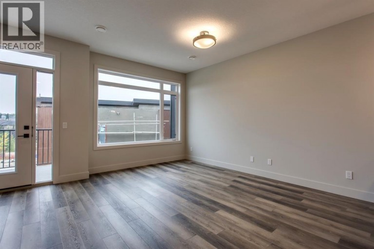 259 Royal Elm Road NW, Calgary, Alberta, T3G0G8