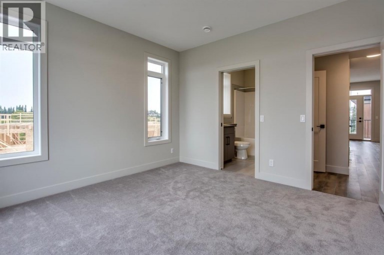259 Royal Elm Road NW, Calgary, Alberta, T3G0G8
