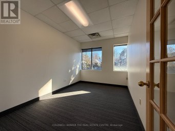303 - 390 DAVIS DRIVE Newmarket (Central Newmarket) Ontario photo 16