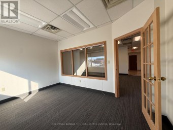 303 - 390 DAVIS DRIVE Newmarket (Central Newmarket) Ontario photo 22