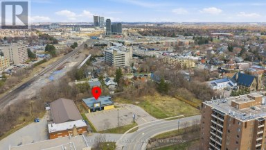 51 MILLSIDE DRIVE Milton (OM Old Milton) Ontario photo 4