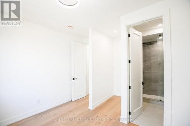 59 JONES AVENUE Toronto (South Riverdale) Ontario photo 12