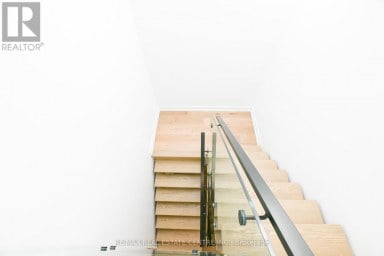 59 JONES AVENUE Toronto (South Riverdale) Ontario photo 33
