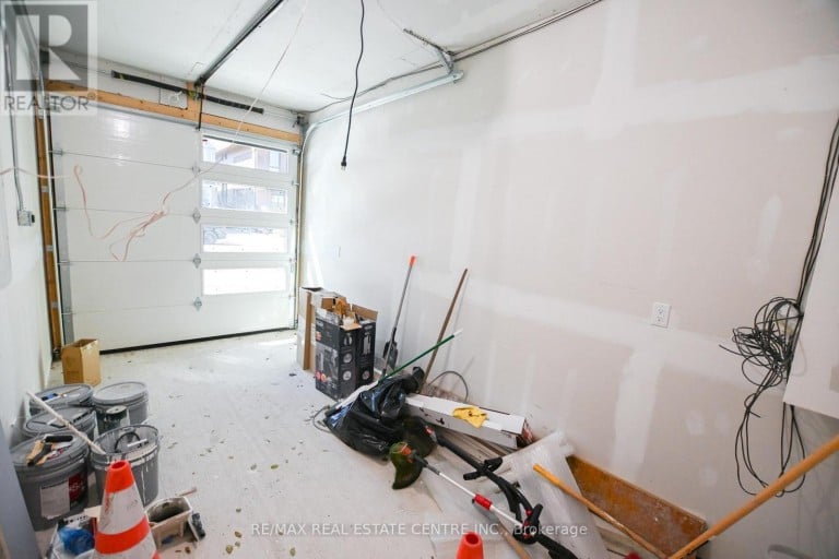 59 JONES AVENUE, Toronto (South Riverdale), Ontario, M4M2Z7