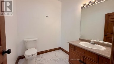 5615 MCGILLIVRAY DRIVE N Lucan Biddulph Ontario photo 22