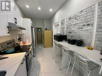 203 - 206 CARLTON STREET Toronto (Cabbagetown-South St. James Town) Ontario photo 5
