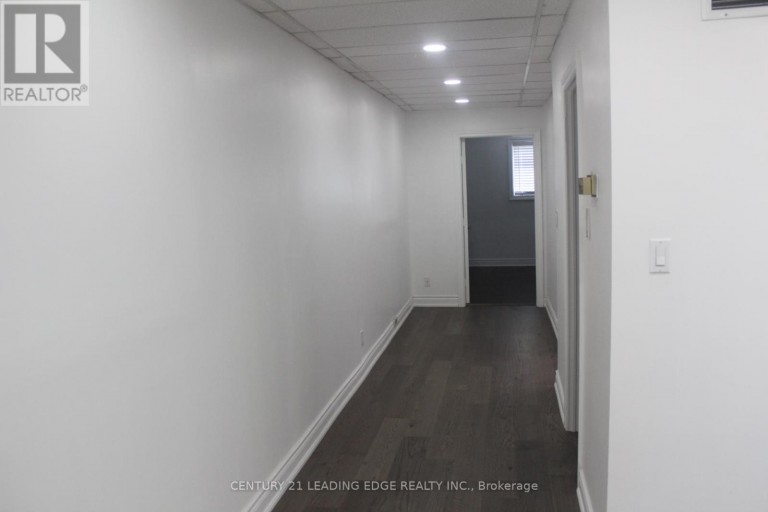 A - 1887 LAWRENCE AVENUE E, Toronto (Wexford-Maryvale), Ontario, M1R2Y3