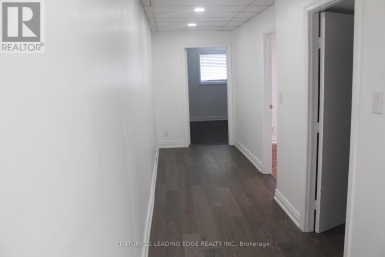 A - 1887 LAWRENCE AVENUE E, Toronto (Wexford-Maryvale), Ontario, M1R2Y3