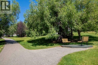 203, 345 Rocky Vista Park NW Calgary Alberta photo 34