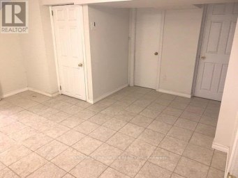 BSMT - 46 MEDHURST ROAD Toronto (Crescent Town) Ontario photo 10